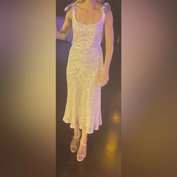 Markarian Sleeveless Sequin Scoop-Neck Midi Dress Color Ivory Sequins size 4 - Picture 1 of 4